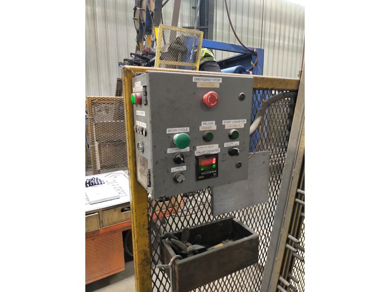 2005 Usifab Pallet Nailer and Assembly System